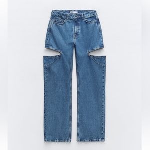 Zara MID WAIST STRAIGHT LEG CUT OUT JEWEL JEANS Size 0/32